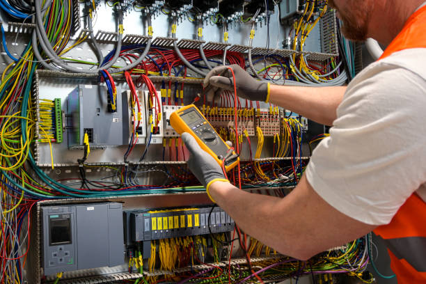 Best Circuit Breaker Repair  in Mcfarland, WI